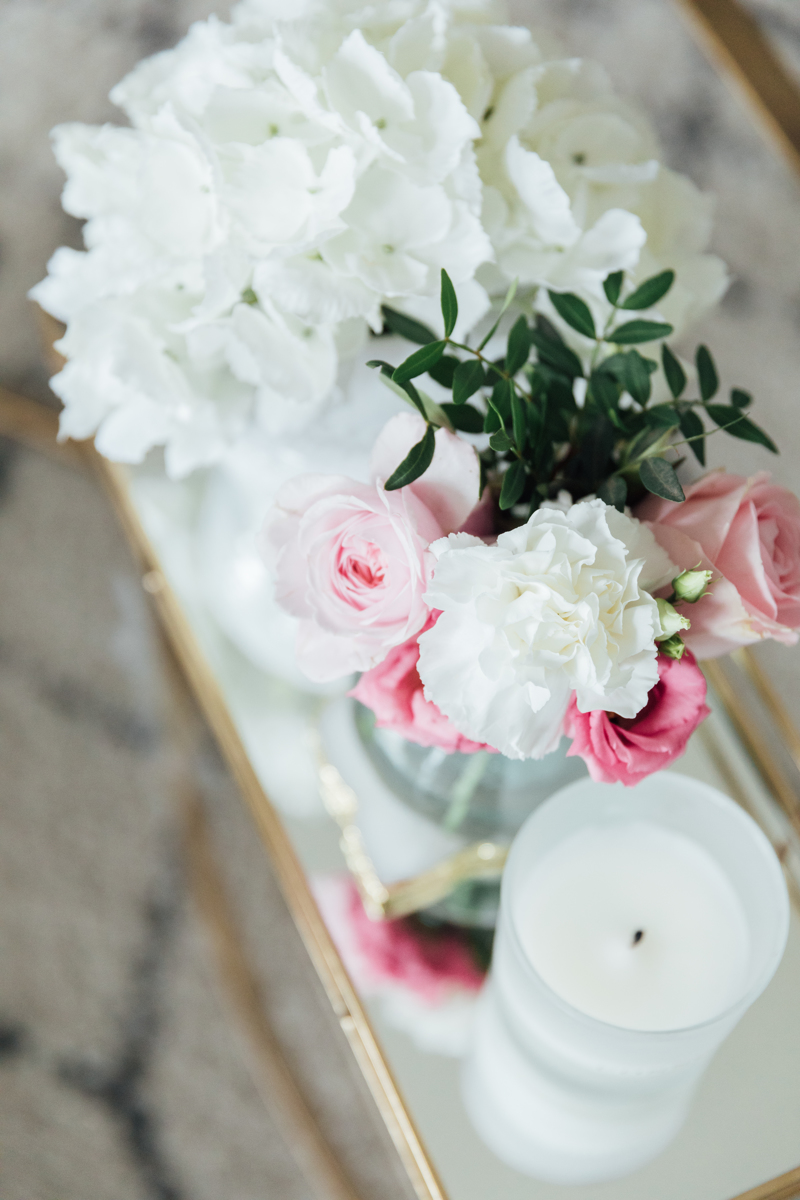 Coffee Table Styling With Pretty Flowers In White And Pink