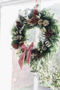 Bloom and Wild Christmas Wreath | The Elgin Avenue Blog