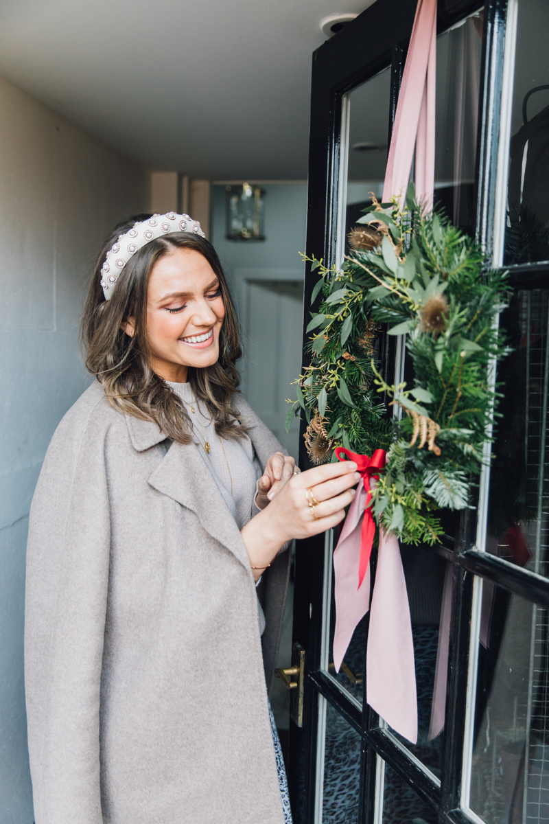 DIY Christmas Wreath With Pink And Red Bow | The Elgin Avenue Blog