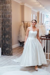 Sassi Holford Wedding Dresses | How To Choose Your Dream Wedding Dress | The Elgin Avenue Blog
