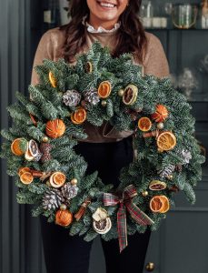 Large Christmas Wreath With Dried Citrus Fruit | The Elgin Avenue Blog Christmas Home Tour
