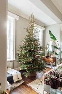 Traditional Christmas Tree Decorations | Christmas Decorations Home Tour 2020 The Elgin Avenue Blog